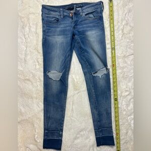Size 6 American Eagle super low jegging